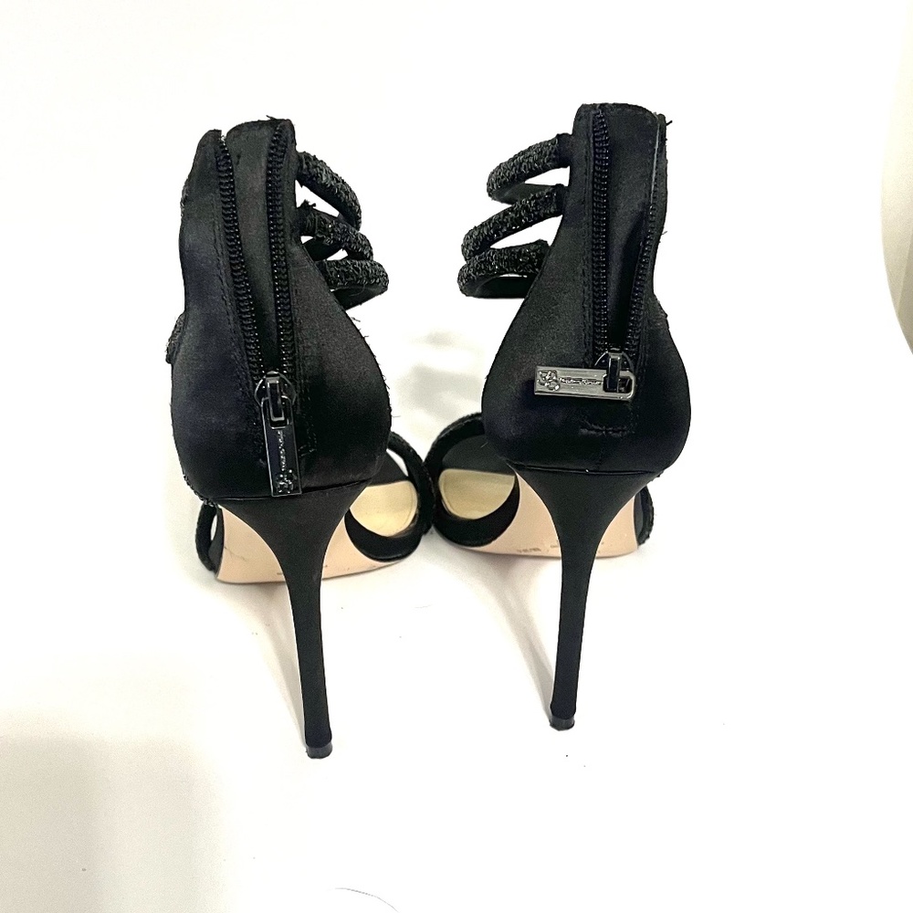 Women's high heel shoes. Size 8M - Picture 6 of 6